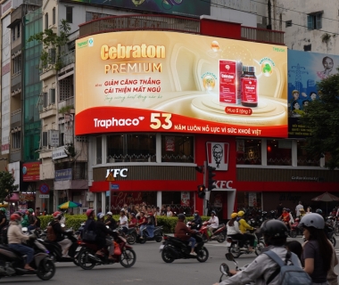 CHIẾN DỊCH MÀN HÌNH LED - TRAPHACO 