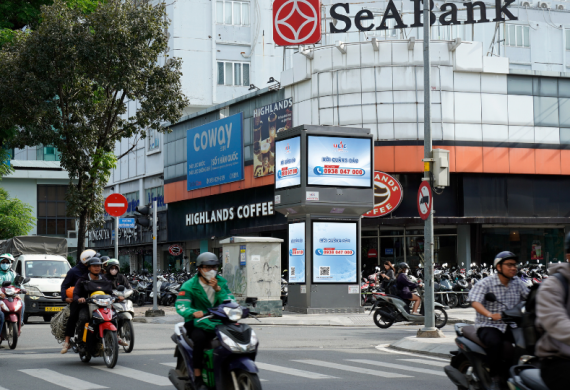 24. Panel Quảng Cáo Tại Trạm Tự Đức 5