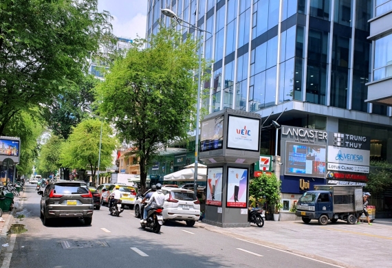 14. Panel Quảng Cáo Trạm Thánh Tôn