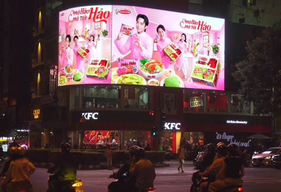 Quảng cáo màn hình LED ngoài trời 