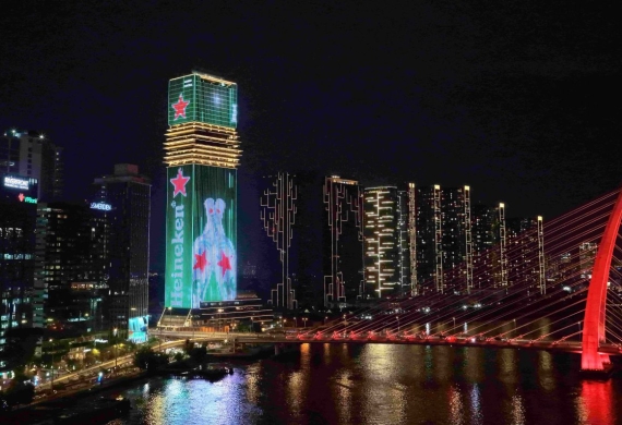 Quảng cáo LED Building tòa nhà Sài Gòn MARINA IFC HCM, LED Building TNR Tower HN, LED Building Landmark 81 HCM