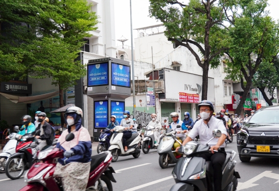 47. Panel Quảng Cáo Trạm Hiền Vương 2