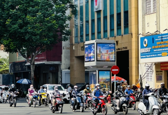 5. Panel Quảng Cáo Trạm Hàm Nghi 4