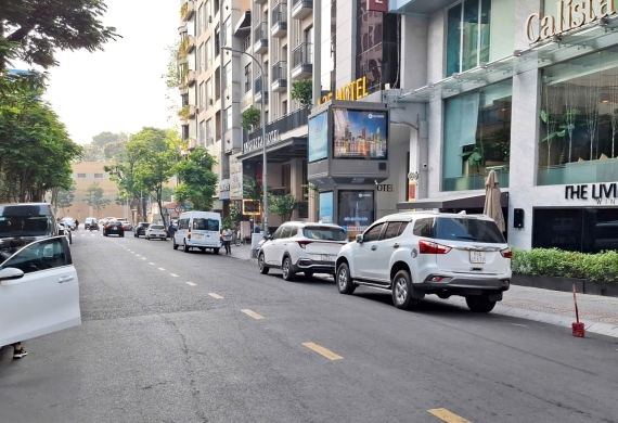 31. Panel Quảng Cáo Trạm Lê Anh Xuân 