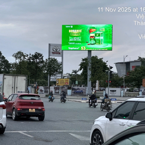 CHIẾN DỊCH MÀN HÌNH LED - TRAPHACO 