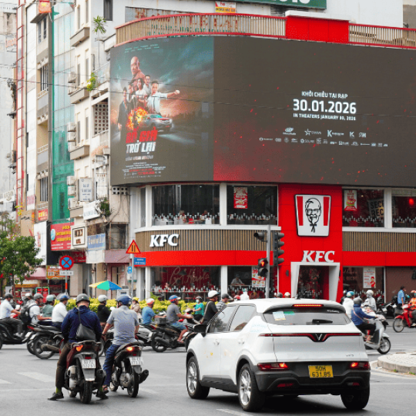 CHIẾN DỊCH MÀN HÌNH LED - PHIM BỐ GIÀ TRỞ LẠI