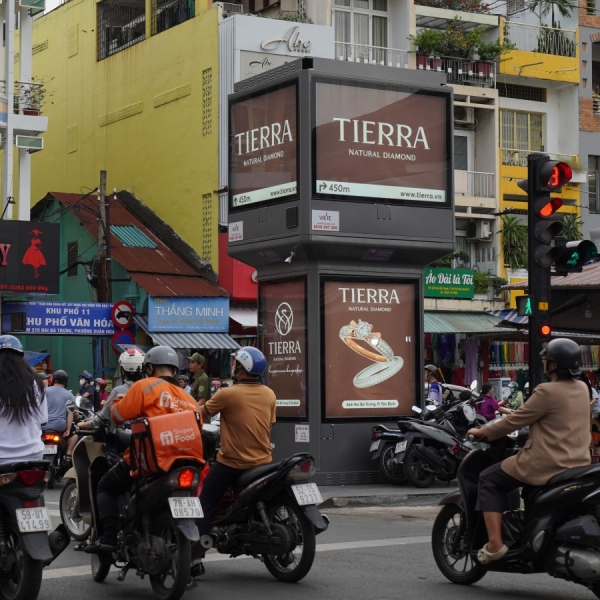 CHIẾN DỊCH HỘP ĐÈN PANEL - TIERRA 