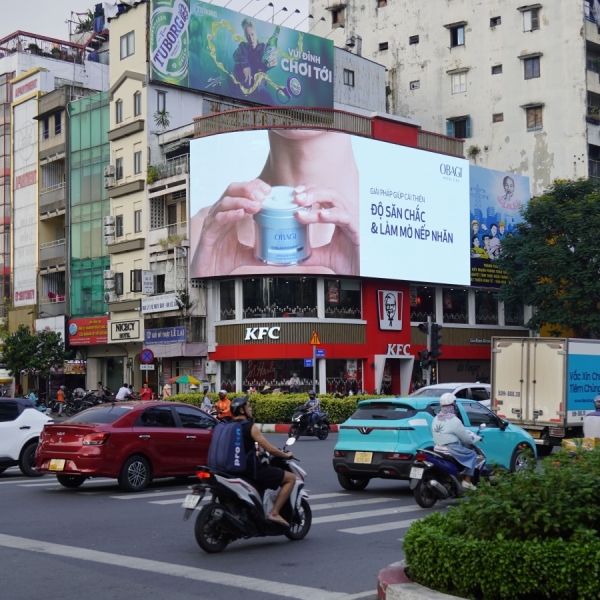 CHIẾN DỊCH MÀN HÌNH LED - OBAGI 